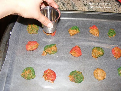 Molasses drop cookies %%