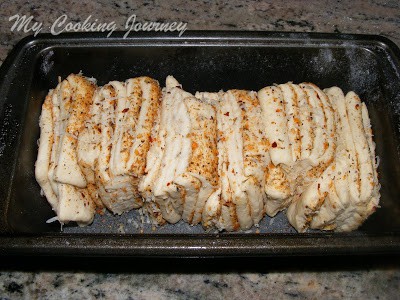 Herb and Cheese Pull Apart Bread %%