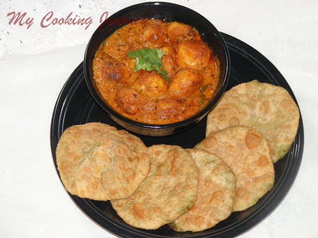 Green peas kachori with Spicy Dum Aloo %%