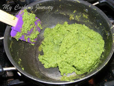 Green peas kachori with Spicy Dum Aloo %%