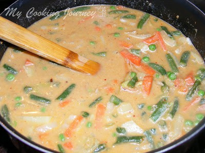 Vegetable kurma %%