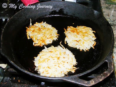 American breakfast Pancakes and Hashbrowns %%