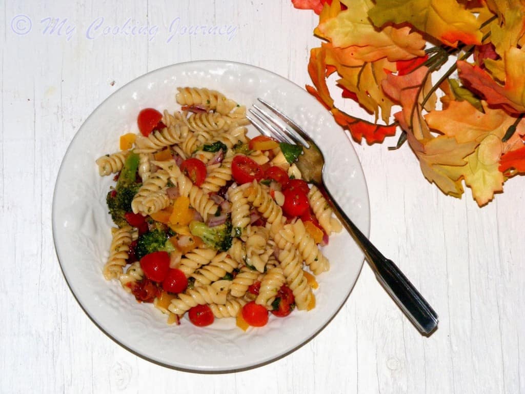 Pasta Salad with Sun Dried Tomatoes Pasta Salad with Sun Dried Tomatoes