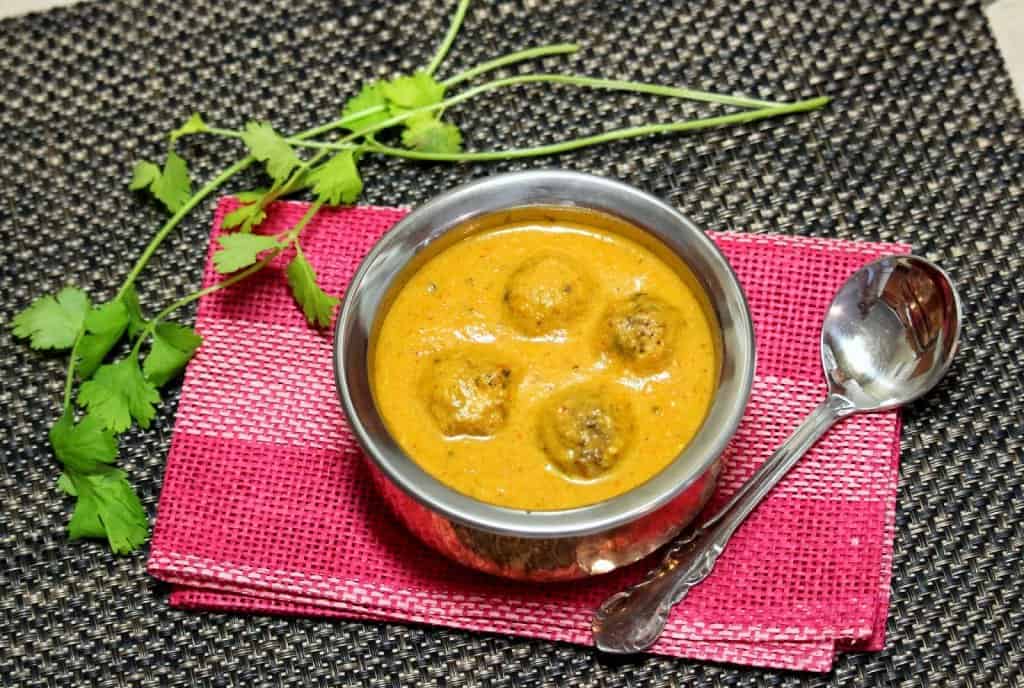 Cabbage and paneer kofta curry