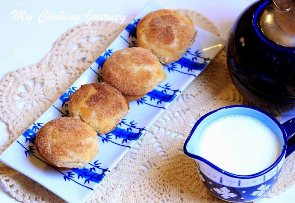 Cinnamon Sugar Coated Muffins Bakery Style Muffins