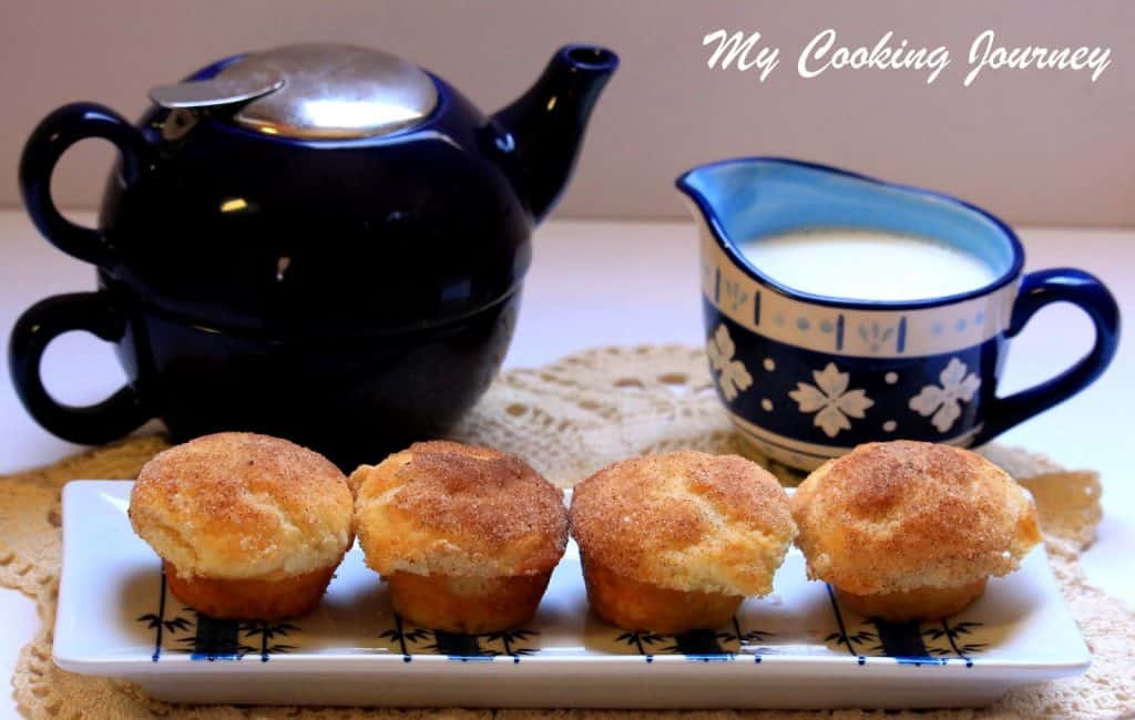 Cinnamon Sugar Coated Muffins Bakery Style Muffins