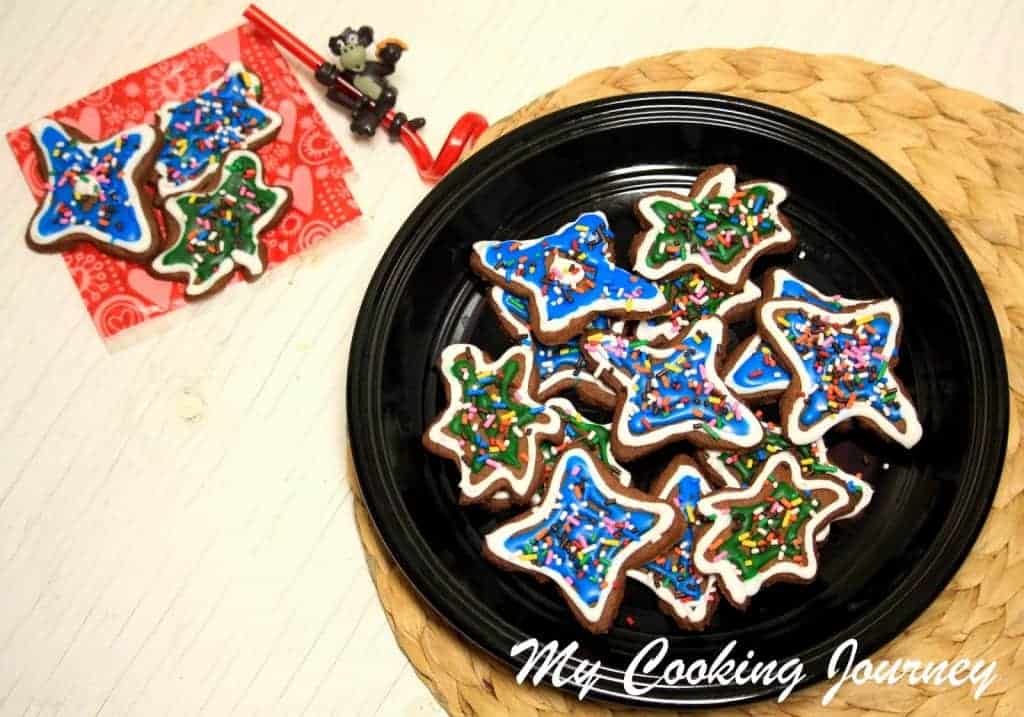 Fire Up Your Oven https://www.mycookingjourney.com/2015/04/iced-ginger-cookies-ginger-cookies-made.html