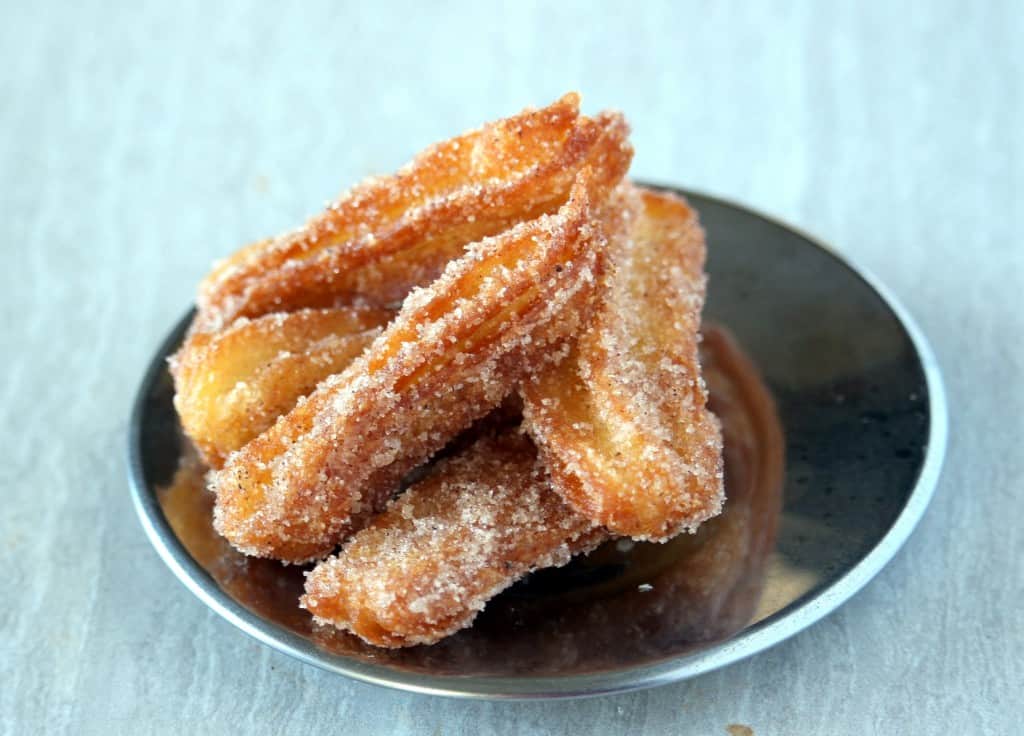 Churros – Mexican Churros made with 3 Ingredients Churros – Mexican Churros made with 3 Ingredients