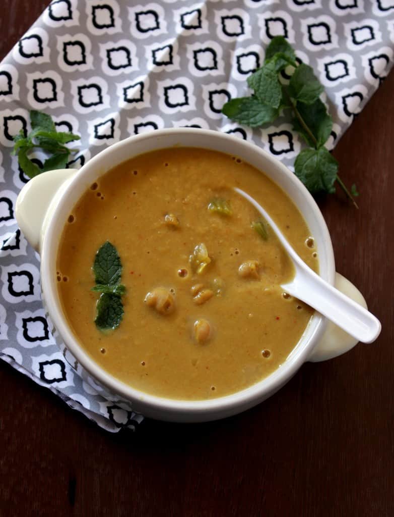 Homemade chunky chick peas soup Homemade chunky chick peas soup