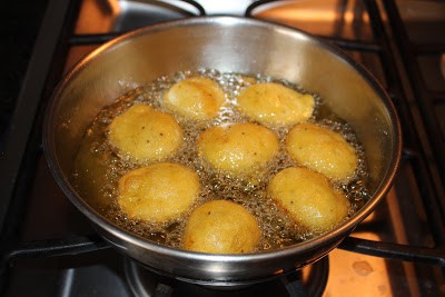 Spicy Plantain Balls from Ghana %%
