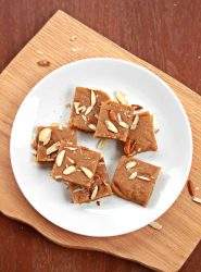 Gur Papdi | Gol Papdi | Sukhdi