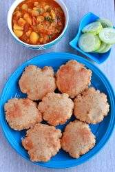 rajgira aloo poori
