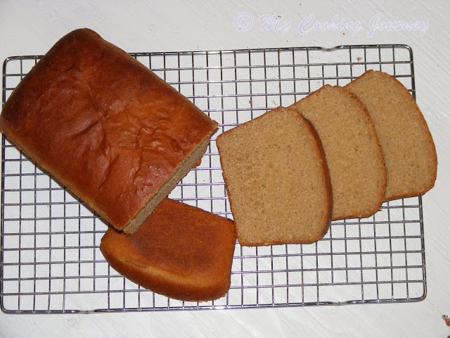 100% Whole Wheat Sandwich Bread 100% Whole Wheat Sandwich Bread
