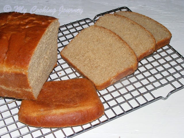 100% Whole Wheat Sandwich Bread 100% Whole Wheat Sandwich Bread