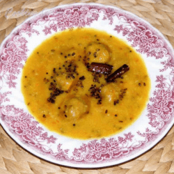 Dubke From Uttarakhand – Gravy Of Lentils With Fried Dumplings in a Plate