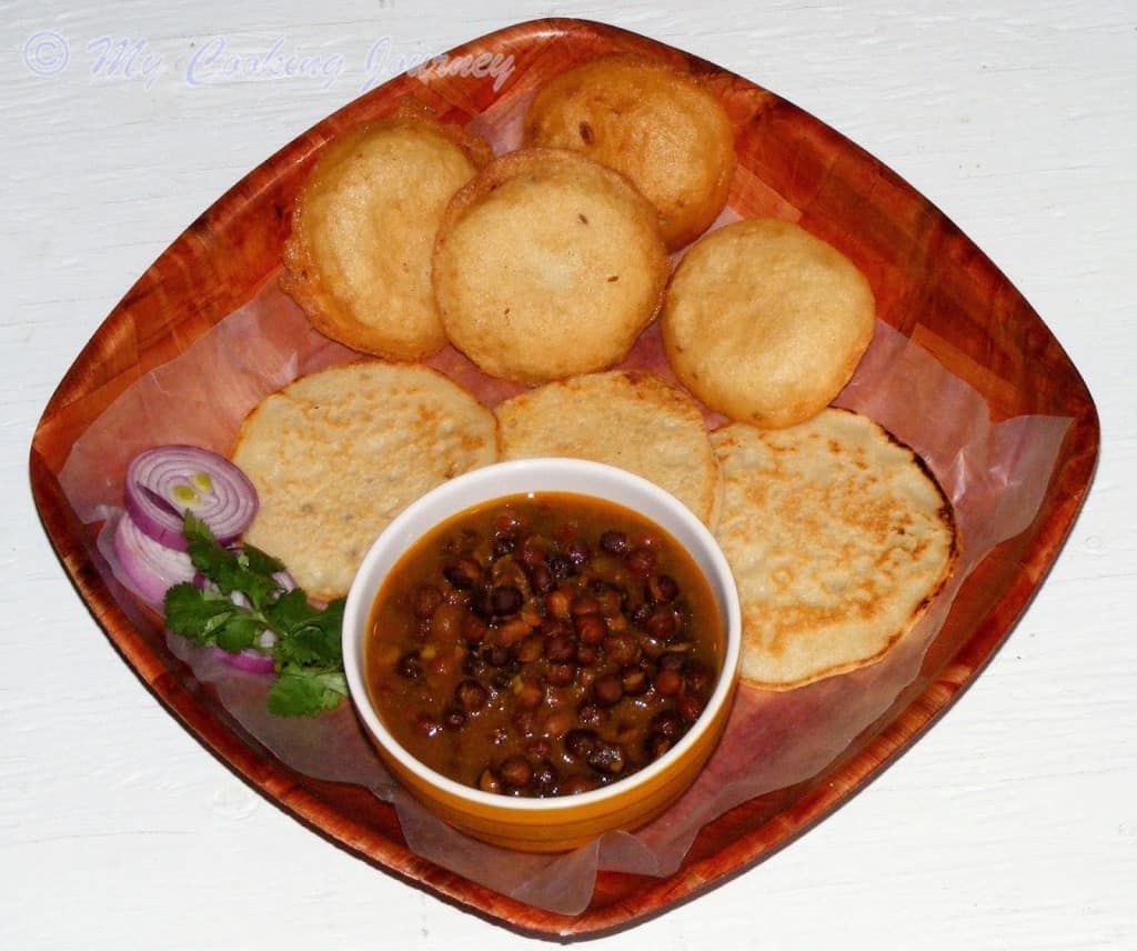 Dhuska and Ghugni Dhuska and Ghugni