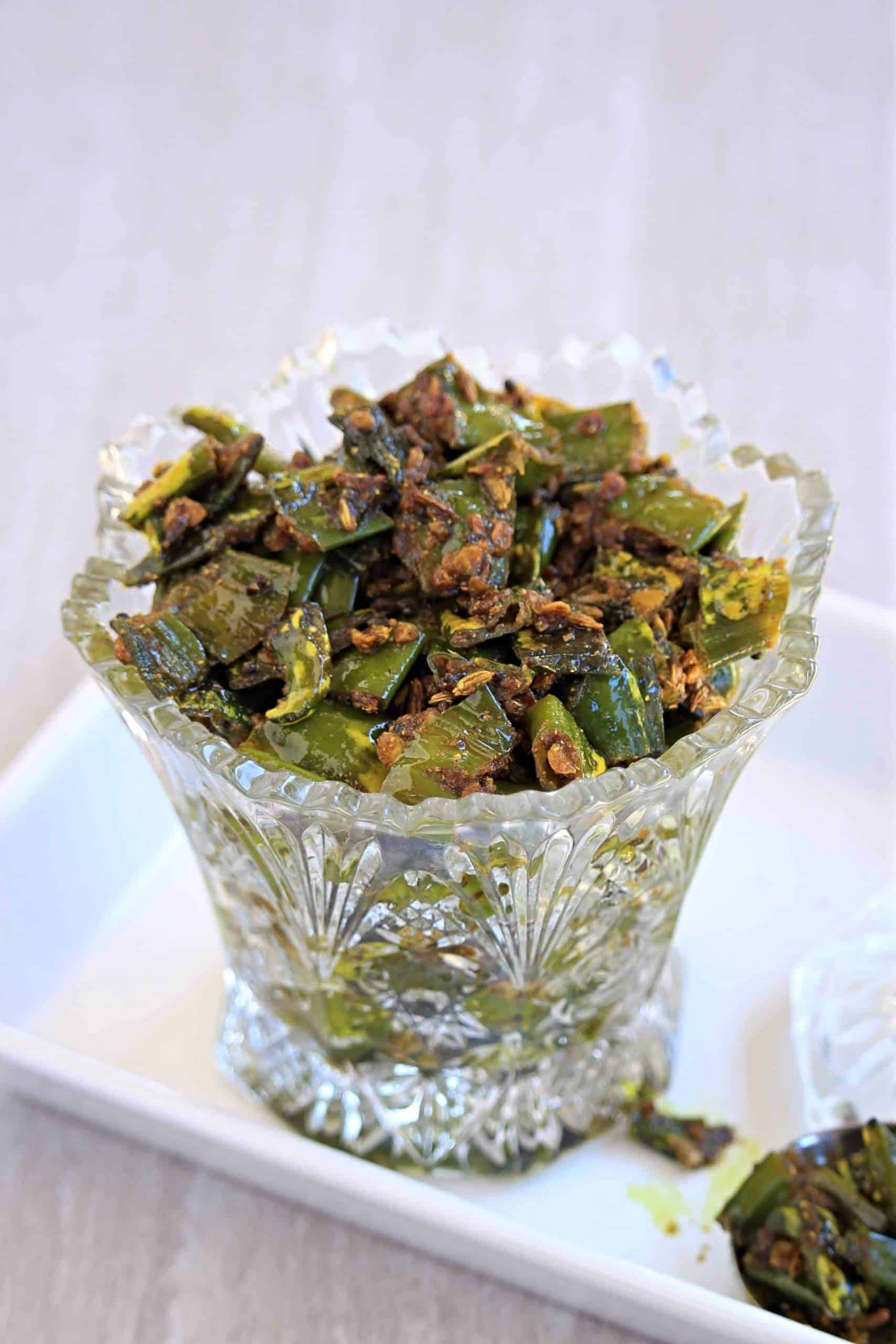Green chili pickle