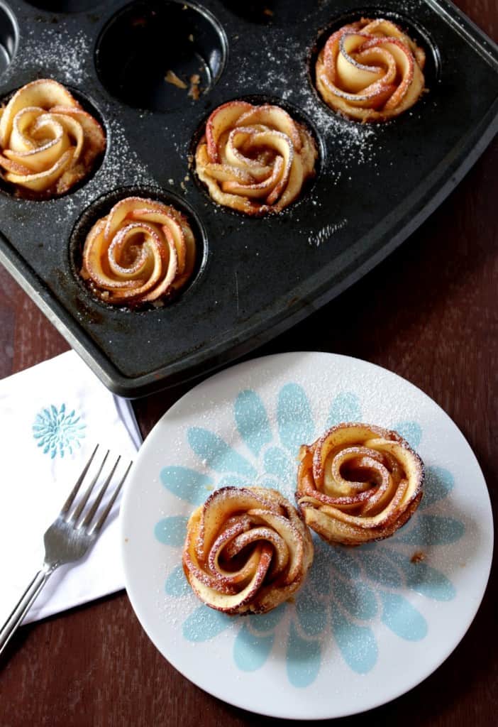 Baked Apple Roses – Apple Roses with Puff Pastry Baked Apple Roses – Apple Roses with Puff Pastry