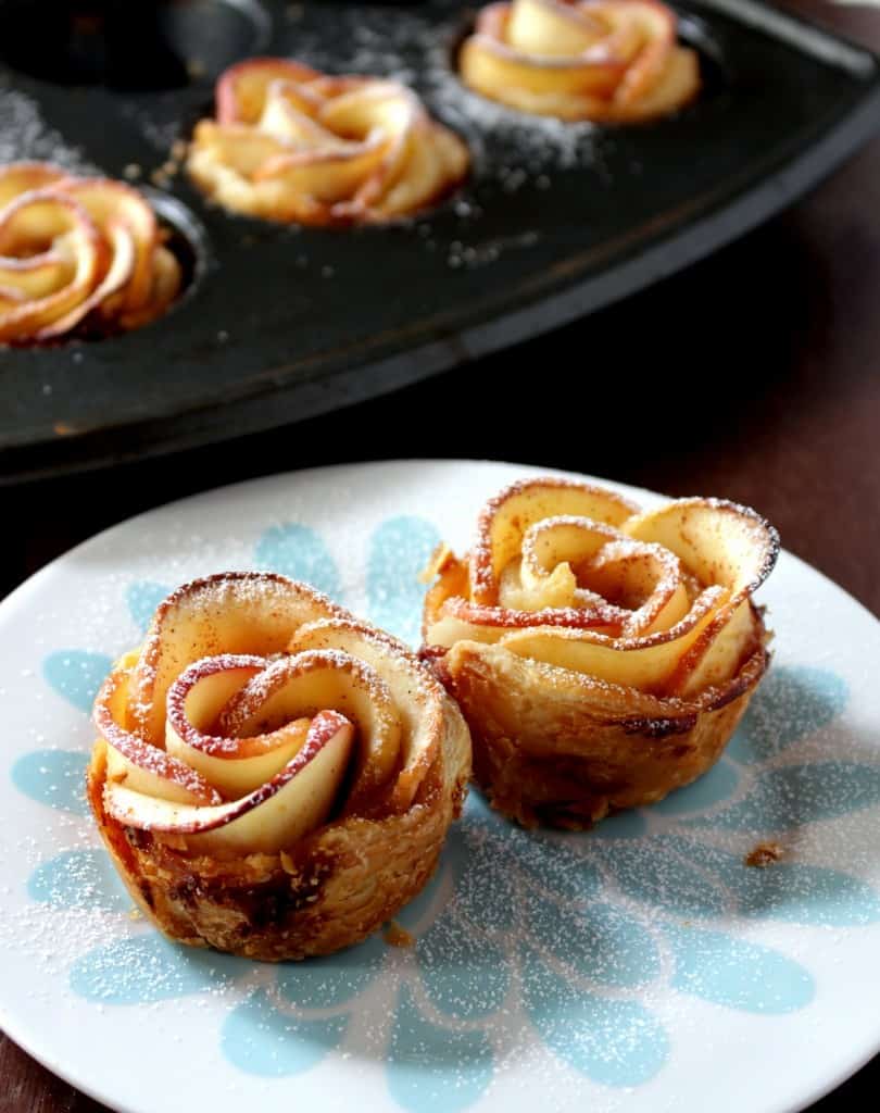 Baked Apple Roses – Apple Roses with Puff Pastry Baked Apple Roses – Apple Roses with Puff Pastry