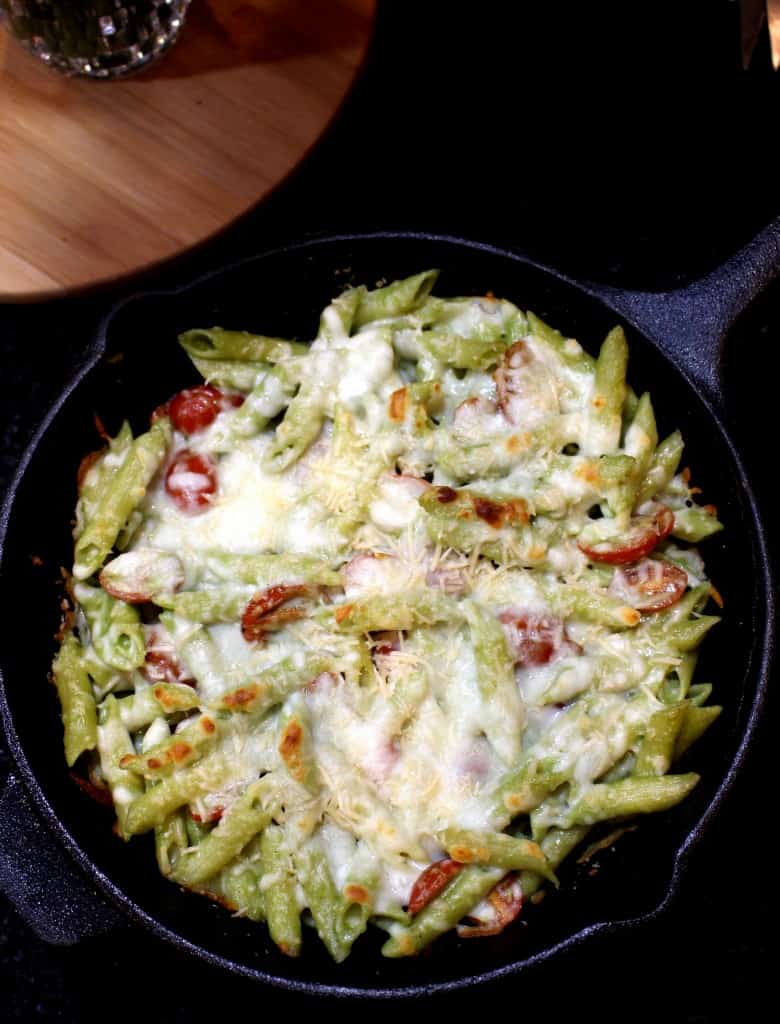 Creamy Pesto Baked Pasta – Baked Pasta with Pesto and Cherry Tomatoes Creamy Pesto Baked Pasta – Baked Pasta with Pesto and Cherry Tomatoes