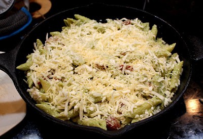 Creamy Pesto Baked Pasta – Baked Pasta with Pesto and Cherry Tomatoes Creamy Pesto Baked Pasta – Baked Pasta with Pesto and Cherry Tomatoes