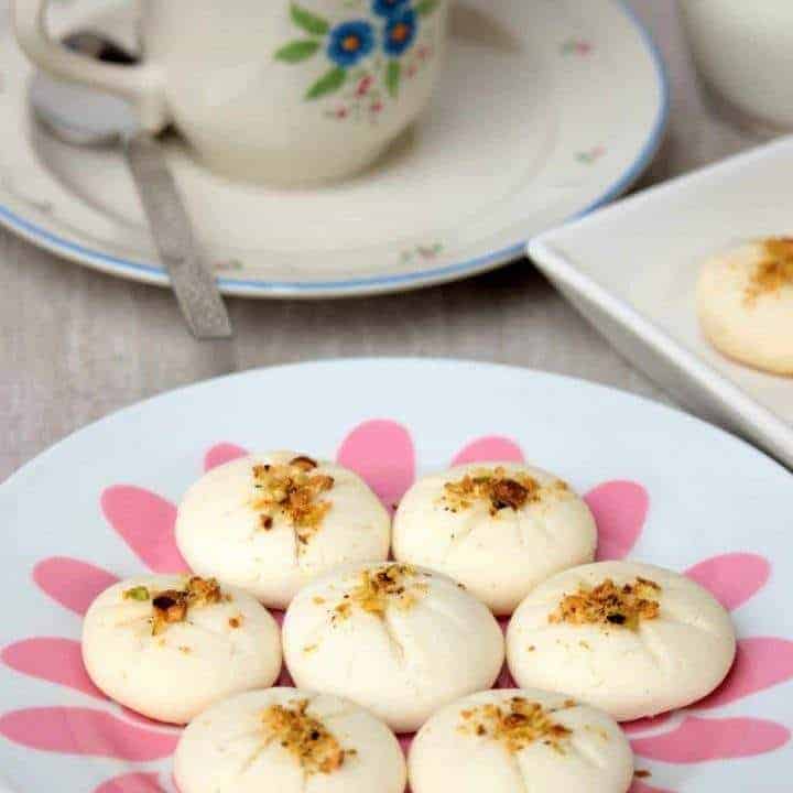 Naan Berenji Eggless Persian Rice Flour Cookies