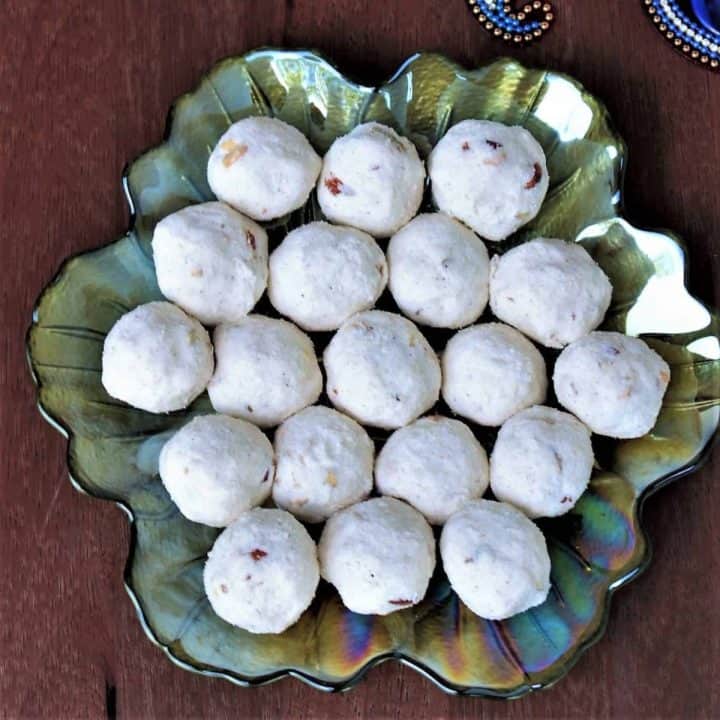 rava ladoo on a plate