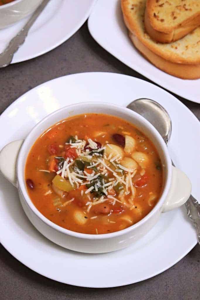 Instant Pot Vegetarian Minestrone Soup Instant Pot Vegetarian Minestrone Soup