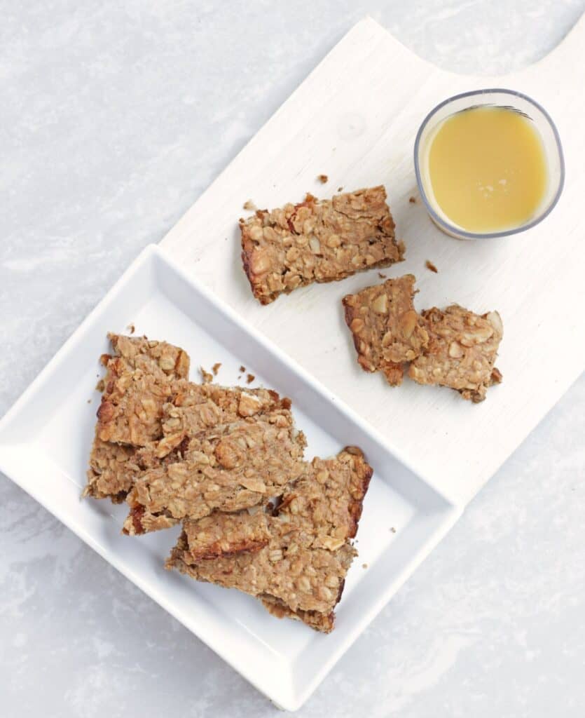 Flourless Banana Oat Breakfast Bars - My Cooking Journey