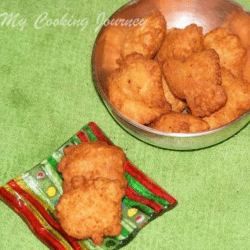 Aama Vadai in a bowl