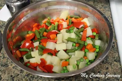 Chopped vegetable in a bowl