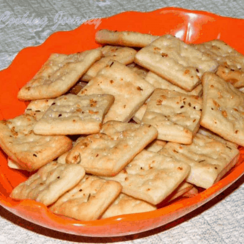 Saltine Crackers Soda Crackers Savory Herb Cookies