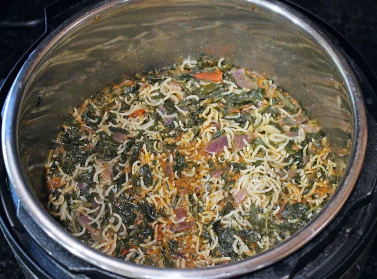cooked spinach rice in instant pot