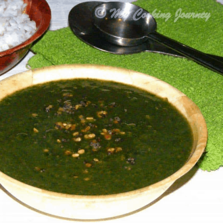 Keerai Milagootal in a bowl