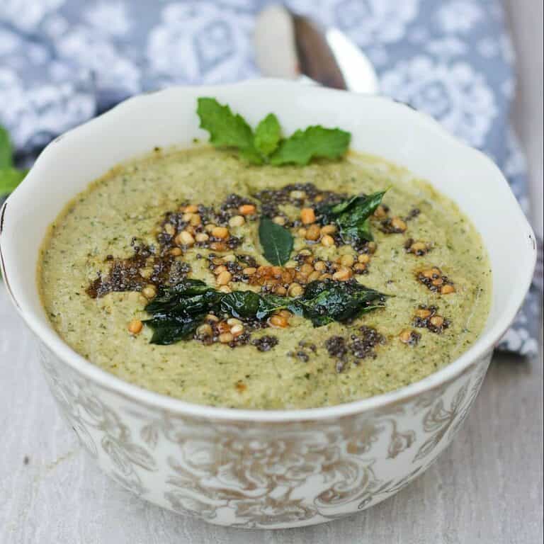 Coconut Mint Chutney | Pudina Chutney