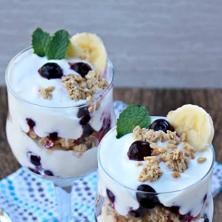 Yogurt blueberry banana granola parfait - Featured image